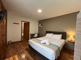 San Rocke House Hotel