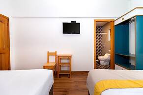 San Rocke House Hotel