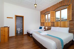 San Rocke House Hotel