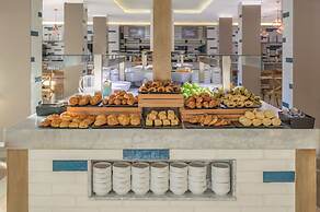 FERGUS Cactus Garden