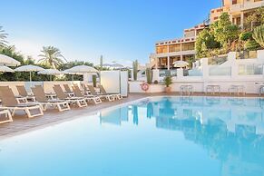 FERGUS Cactus Garden