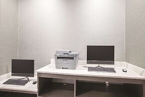 La Quinta Inn & Suites by Wyndham Kingsville