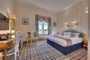 Muthu Alexandra Hotel