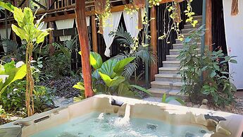 Canaima Chill House