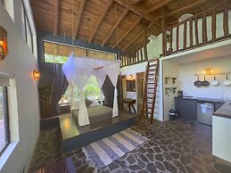 Canaima Chill House