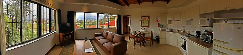 Casa Reflejos City View