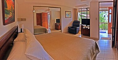 Casa Reflejos City View