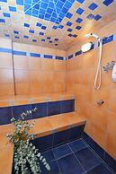 Casa Reflejos City View