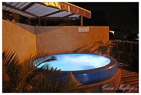 Casa Reflejos City View