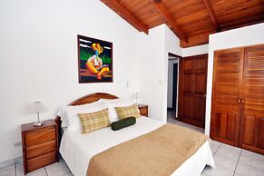 Casa Reflejos City View