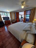 Casa Reflejos City View