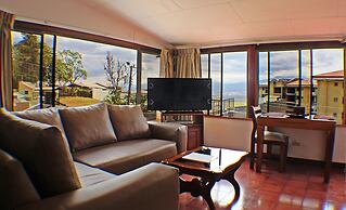 Casa Reflejos City View