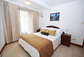 Casa Reflejos City View