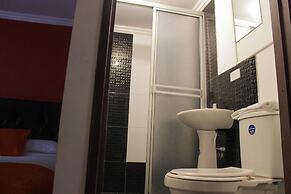 Hotel Chandelier Park