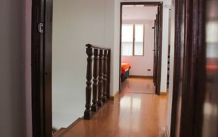 Hotel Chandelier Park