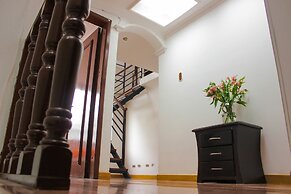 Hotel Chandelier Park