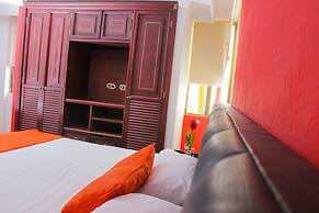 Hotel Chandelier Park