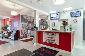 Queens Hotel