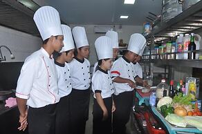 Taw Win Yadanar Hotel