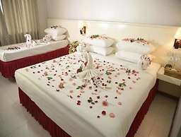 Taw Win Yadanar Hotel