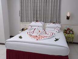 Taw Win Yadanar Hotel