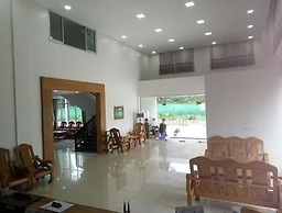 Taw Win Yadanar Hotel