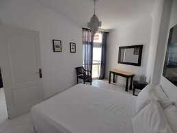 Apartamentos Puerto Marina