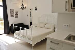 Apartamentos Puerto Marina