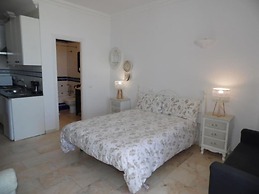 Apartamentos Puerto Marina