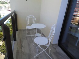 Apartamentos Puerto Marina