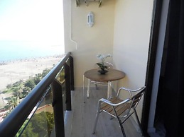 Apartamentos Puerto Marina