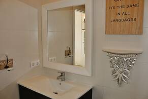 Apartamentos Puerto Marina