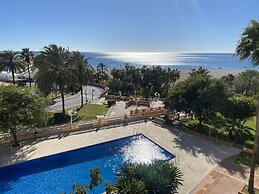 Apartamentos Puerto Marina