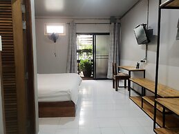 Siri Guesthouse at Suratthani