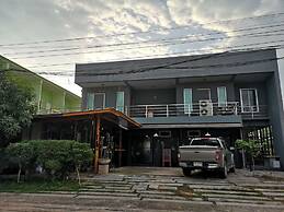 Siri Guesthouse at Suratthani
