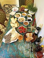 Salapolis Luxury Apartments