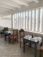 Salapolis Luxury Apartments