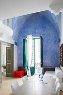 Salapolis Luxury Apartments