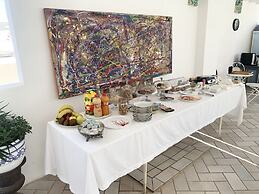 Salapolis Luxury Apartments