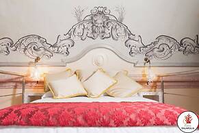 Salapolis Luxury Apartments