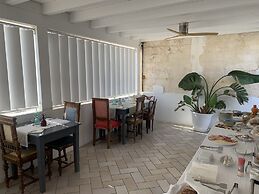 Salapolis Luxury Apartments