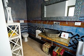 Salapolis Luxury Apartments