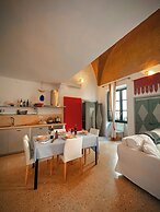 Salapolis Luxury Apartments