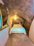 Salapolis Luxury Apartments