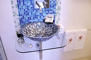 Salapolis Luxury Apartments