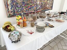 Salapolis Luxury Apartments