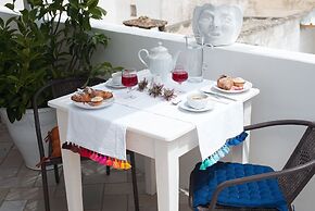 Salapolis Luxury Apartments