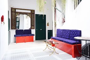 Salapolis Luxury Apartments