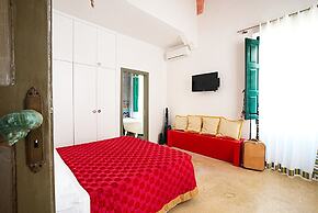 Salapolis Luxury Apartments