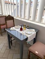 Salapolis Luxury Apartments